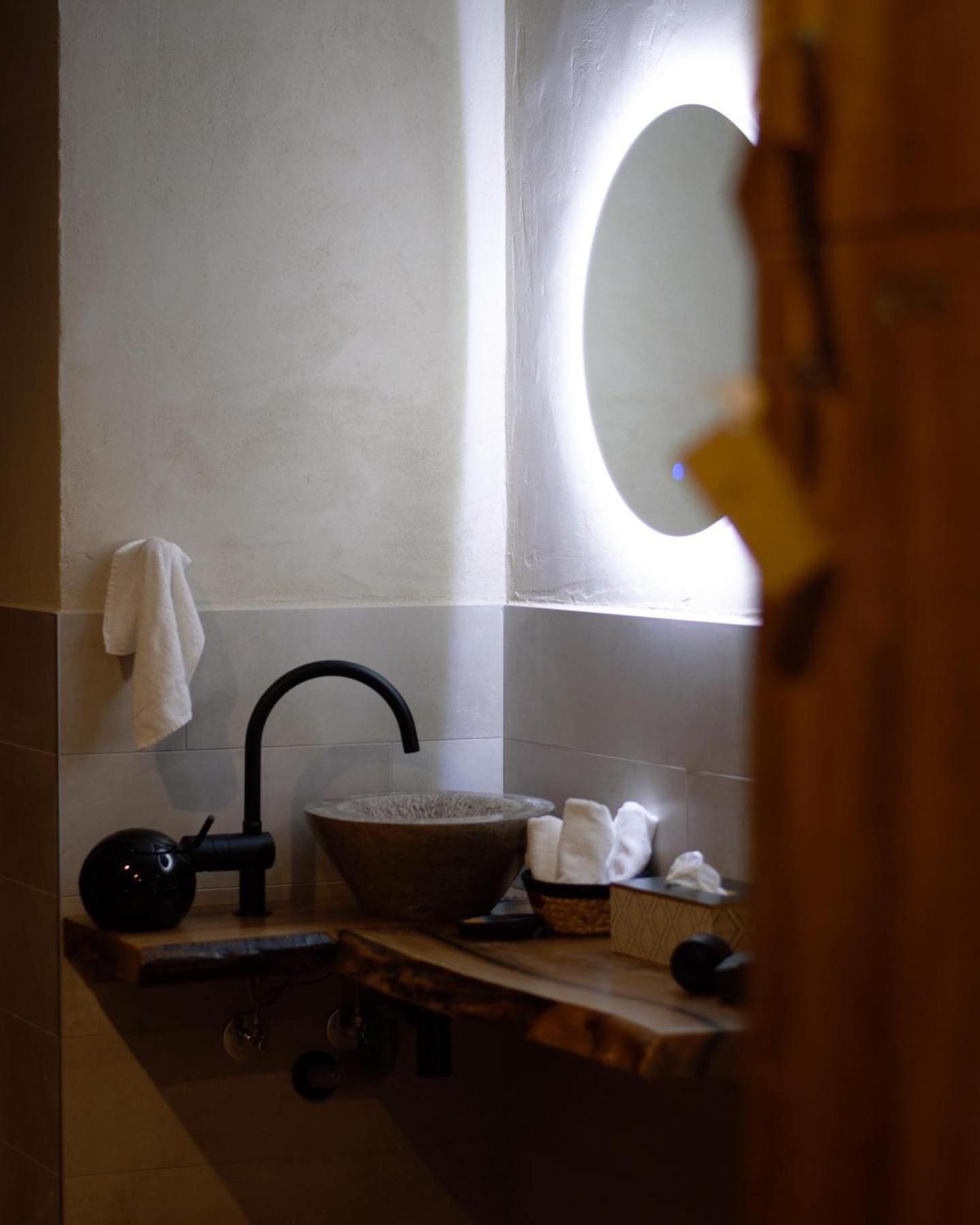 Hotel H85 à Chatte Extérieur photo